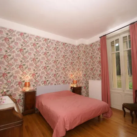 Delightful Mansion In Vecoux With Garden Vecoux