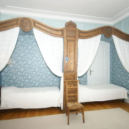 Delightful Mansion In Vecoux With Garden Holiday home *