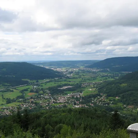 Holiday home Mansion In Vecoux With Pool And Garden
