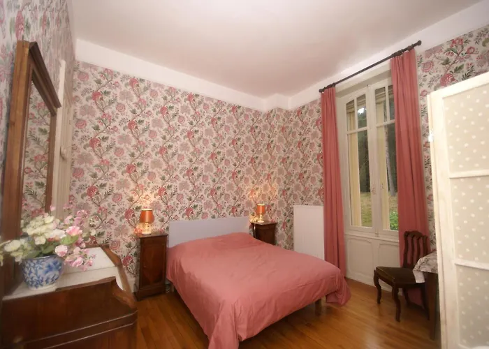 Prázdninový dům Mansion In With Pool And Garden *