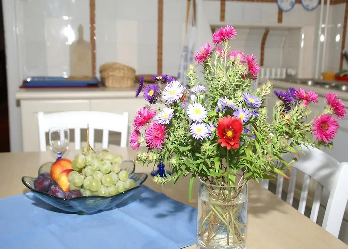 Mansion In With Pool And Garden Prázdninový dům