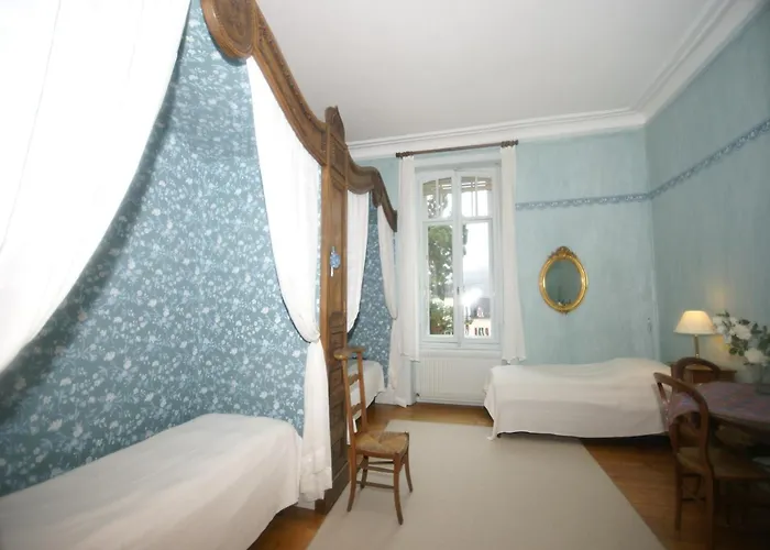 Prázdninový dům Mansion In With Pool And Garden Vecoux